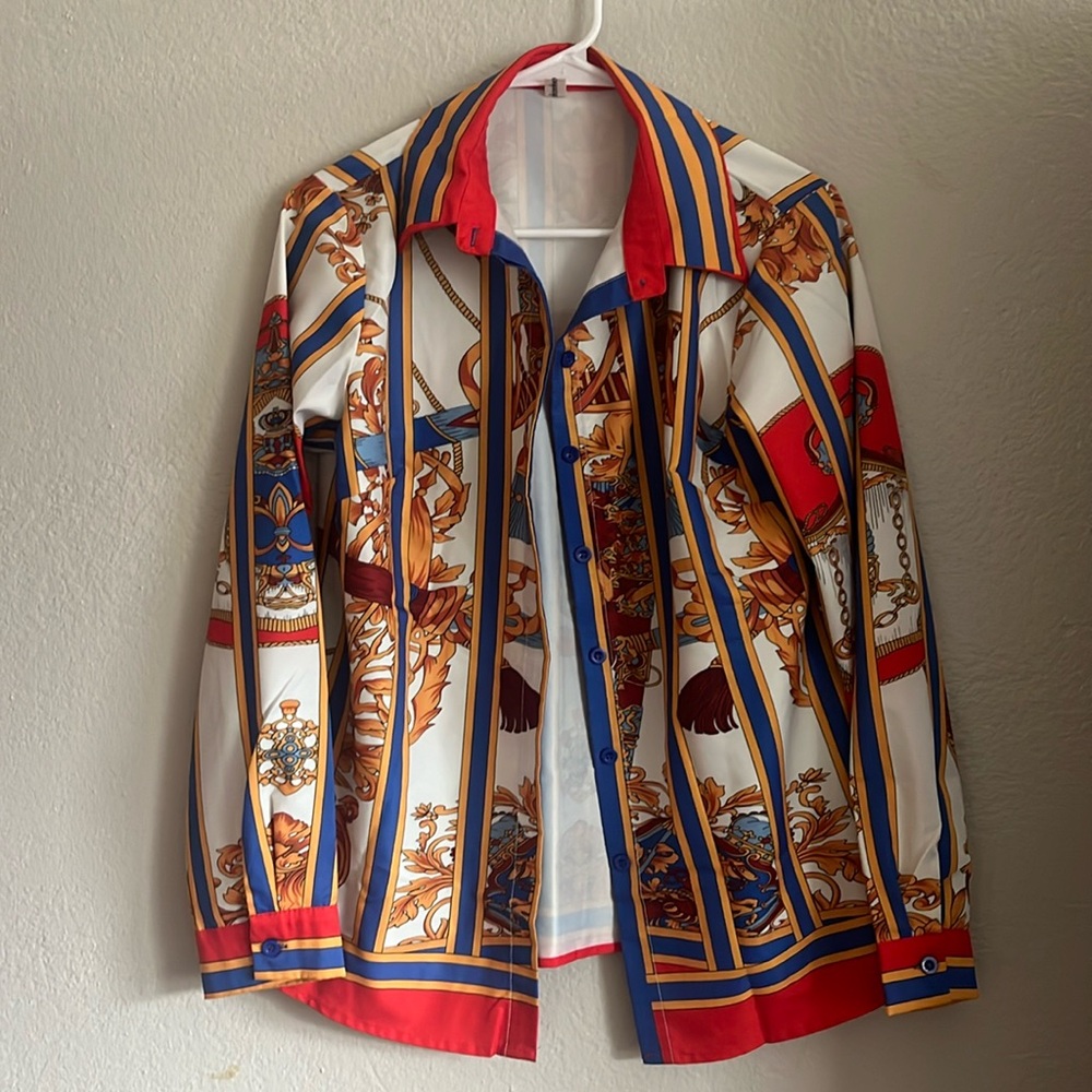 Long sleeved colorful button down blouse